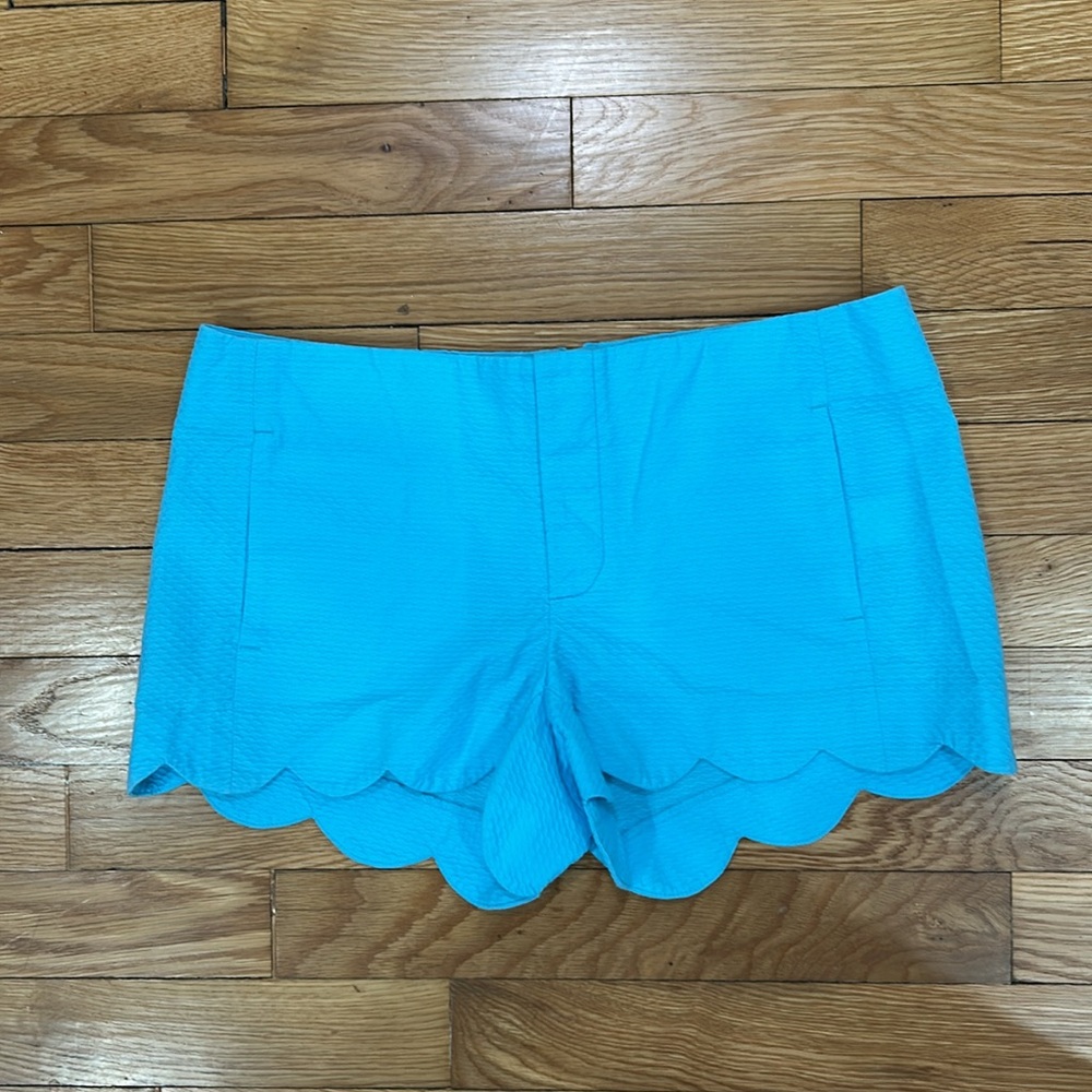Lilly Pulitzer Buttercup turquoise textured scalloped hem shorts 0 like new